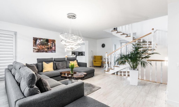 Nowe Miasto Villa | Villa House Poznań * SAUNA *