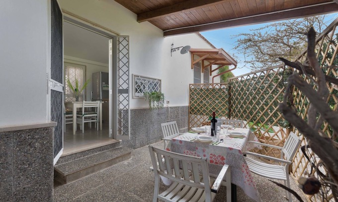 Padula Fede Apartment | Villa Imma - Bilo A by BarbarHouse