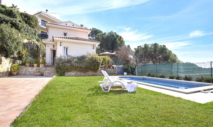 Vidreres Villa | Villa in Lloret de Mar with Private Pool