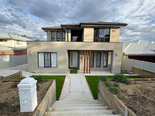 Kilmore House | Villa in the Heart of Kilmore