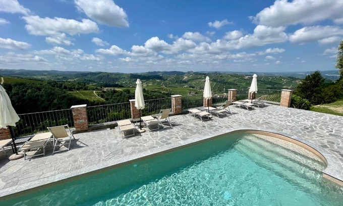 Treiso House | Villa Incanto Apartments