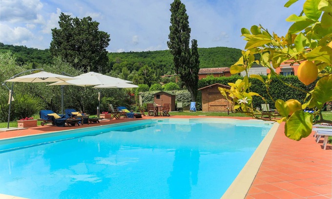 Pistoia Villa | Villa/Independent home in Pistoia with 4 bedrooms sleeps 10