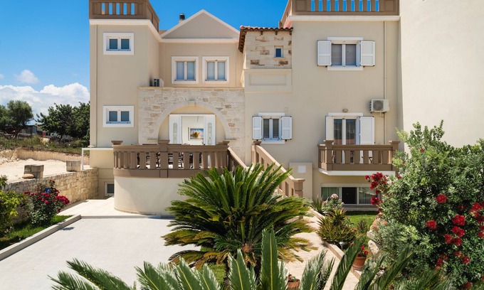 Chorafakia Villa | Villa IRA in Chorafakia Chania