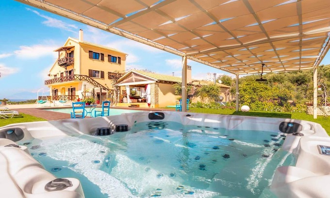 Agios Spyridon Corfu Apartment | Villa Irida Apartments Agios Spyridonas Peritheia
