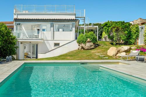 San Teodoro House | Villa Isabell