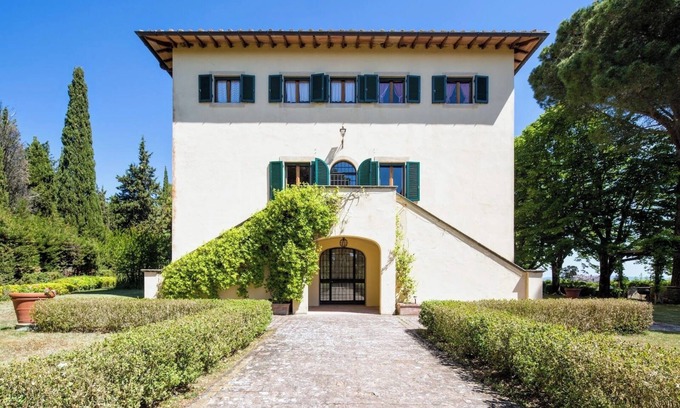 Montecatini Val di Cecina Villa | Villa Sorbaiano In Montecatini val di Cecina, Tuscany