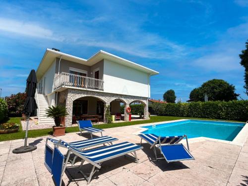 Lugana Apartment | Villa Marina - Risveglio Vista Lago con Piscina