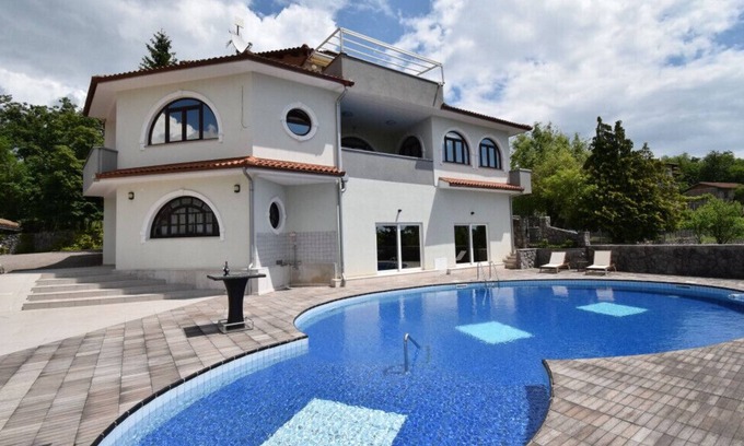 Veli Brgud Villa | Villa Jasmin by Villas Guide