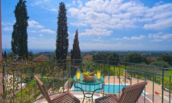Kaligata Villa | Villa Joanna Luxury Villa with Private pool and Stunning sea views.