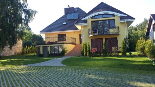 Zarki House | Villa Jura Pokoje Gościnne
