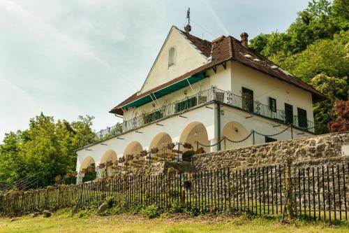 Szigliget Bed & Breakfast | Villa Kabala
