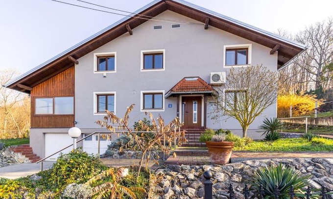 Jastrebarsko Villa | Villa Kaja