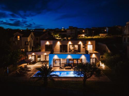 Rtina Villa | Villa Kara Sevda
