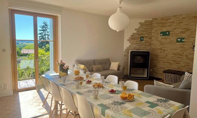 Ussac House | Villa La Baronnie - 11 pers - Proche Brive -Jardin