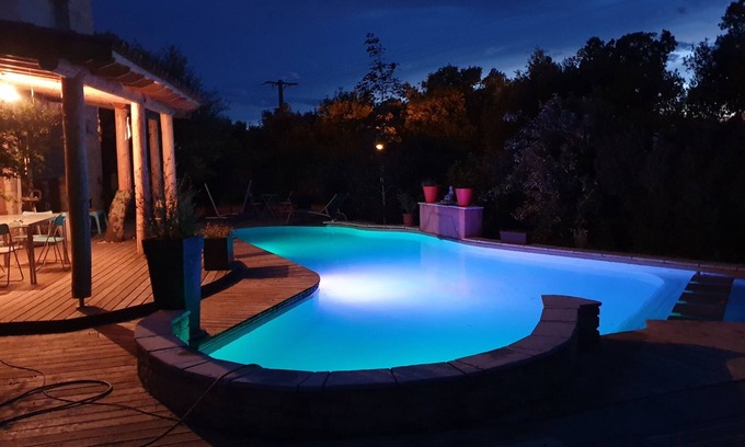 Orgnac-l'Aven Villa | Villa "La Den des Chênes Greens" 160m2 private pool and garden