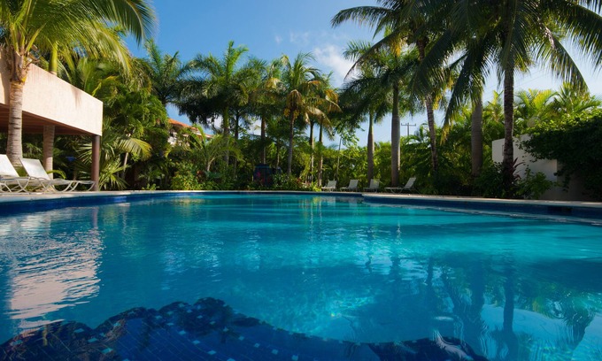 Villa Juarez Condo | Villa La Joya Condo, only 50 meter from white sand beach, Playa Paraiso