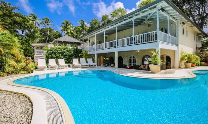 Molyneux Villa | Villa Landfall House, Sandy Lane by Fantasia Villas
