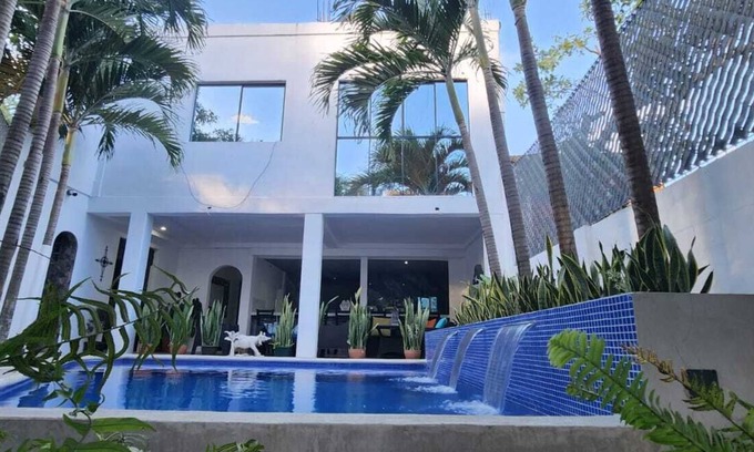 Ahuachapan House | Villa las victorias