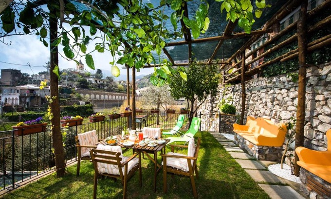 Montepertuso House | Villa Laura amazing breakfast,private outdoor hot tub, Positano experience