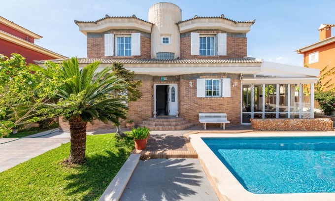 Pont d'Inca Villa | Villa Laura