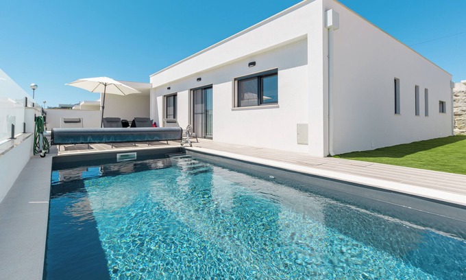 Atalaia House | Villa Laura