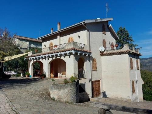 Corleto Perticara Bed & Breakfast | Villa Le Arcate