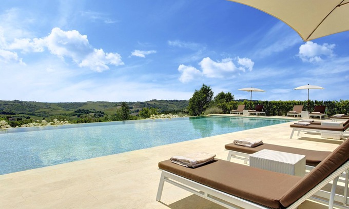 Montespertoli Hotel | Villa Le Calvane