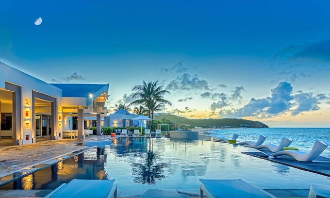 Plum Bay Villa | Villa Le Reve Summary