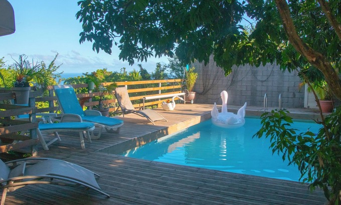 Piton Saint-Leu Villa | Villa Leumatthevan with swimming pool