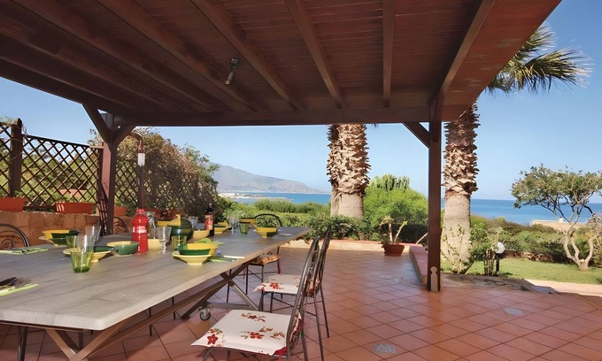 Cornino Villa | Villa 'Levante - Cornino' with Sea View, Wi-Fi and Air Conditioning