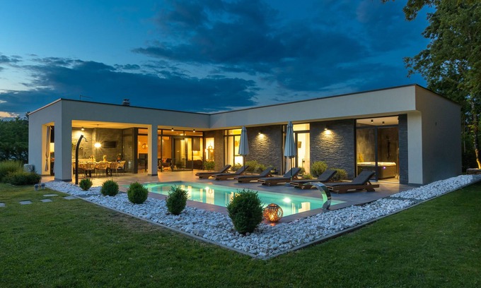 Karlovici Villa | Villa Line (Istria - Svetvinčenat)