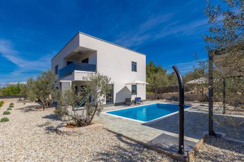 Milohnici Villa | Villa LIO with private pool