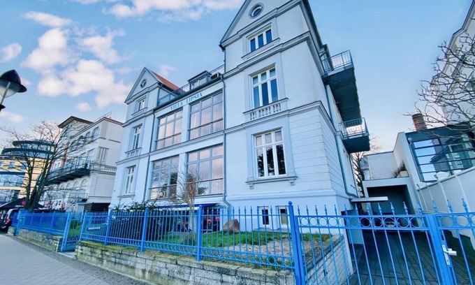 Warnemuende Apartment | Villa Lipsia, lake view