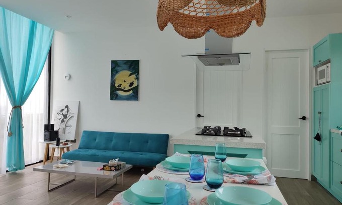 Manta House | VILLA LORENZA