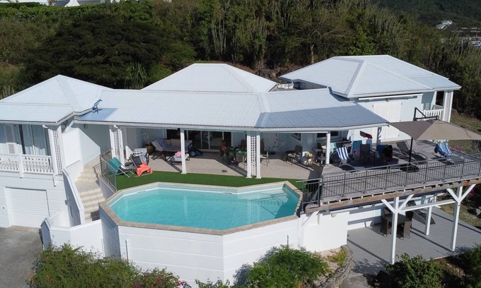 Grand Case Villa | Villa Lucia luxury