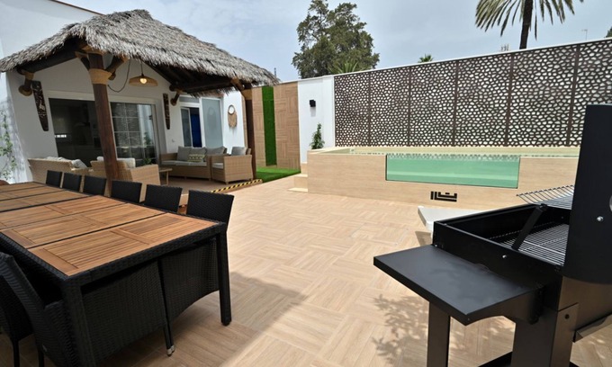 Las Acacias Villa | Villa Lucia - Luxury Villa with Private Swimming Pool