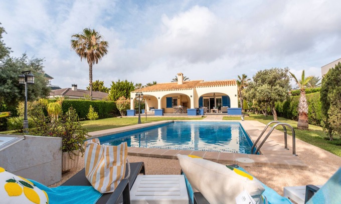 Orihuela Costa Villa | Villa 'Luxury Next Beach Cabo Roig' with Private Pool, Wi-Fi and Air Conditioning