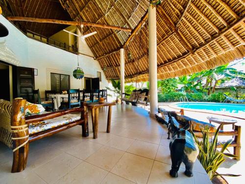 Galu Villa | Villa Madinina
