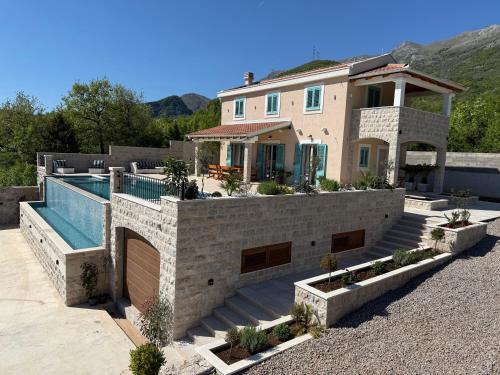 Seoca Villa | Villa Maluso