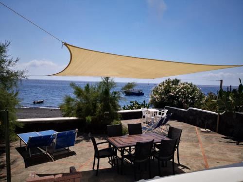 San Vincenzo House | Villa Mareblu Luxury Holiday Apartment direttamente sul mare