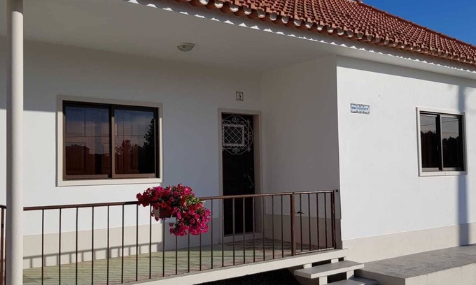 Porto de Mos House | Villa Maria da Nazaré