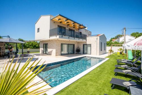 Kruncici Villa | Villa Martin