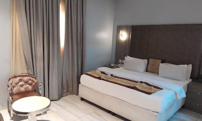 Egbeda Apartment | Villa Maxili Hotel and Apartment