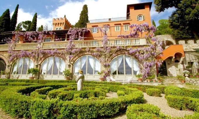 Careggi Rifredi Villa | VILLA MEDICEA - Seven Bedroom Villa, Sleeps 25