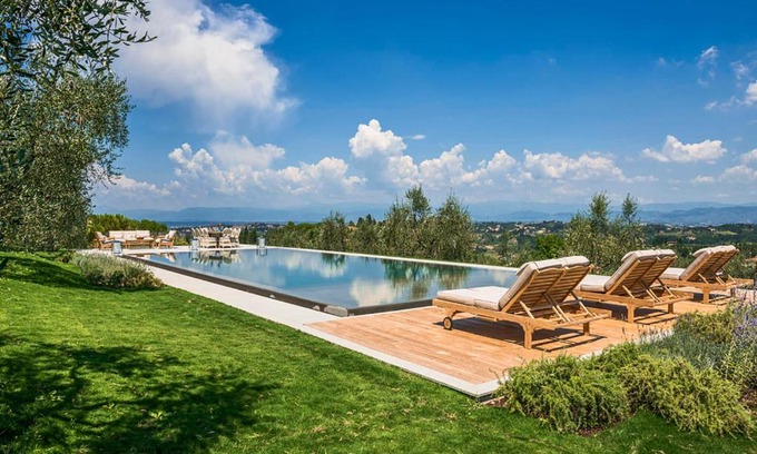 San Miniato Villa | Villa Miniato by Mmega