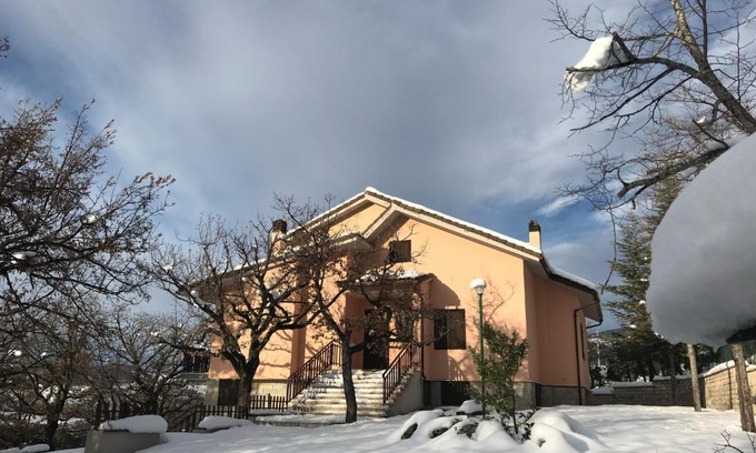 Fiastra House | Villa Miralago