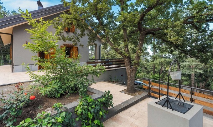 Rovittello Villa | Villa Mirella – Mt. Etna