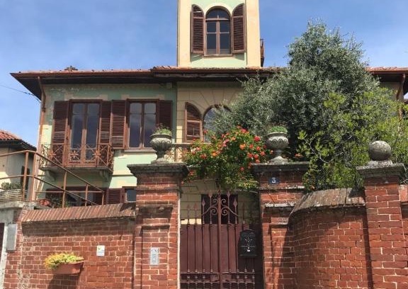 Passerano Marmorito Villa | Villa Monferrato