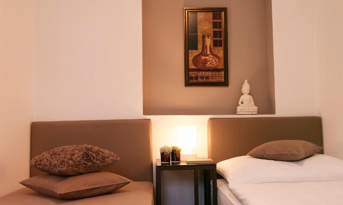 Prague 4 House | Villa na Vinici