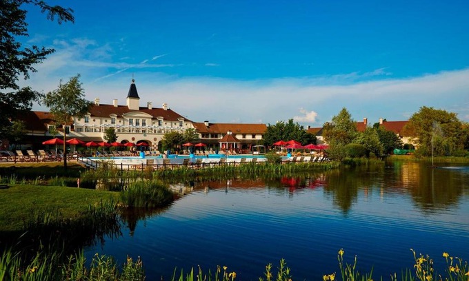 Bailly-Romainvilliers House | Villa Near Disneyland Paris (Marriott’s Village)